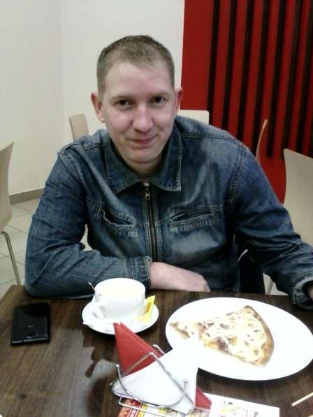 Леша, 34 года, хочет познакомиться в Тольятти