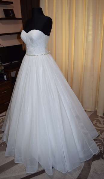 Новое свадебное платье в 