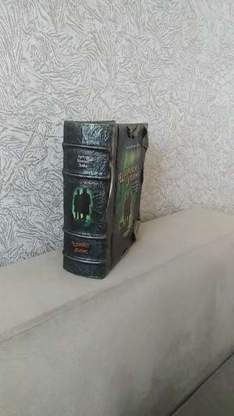 Книга-шкатулка, старинный фолиант в фото 10