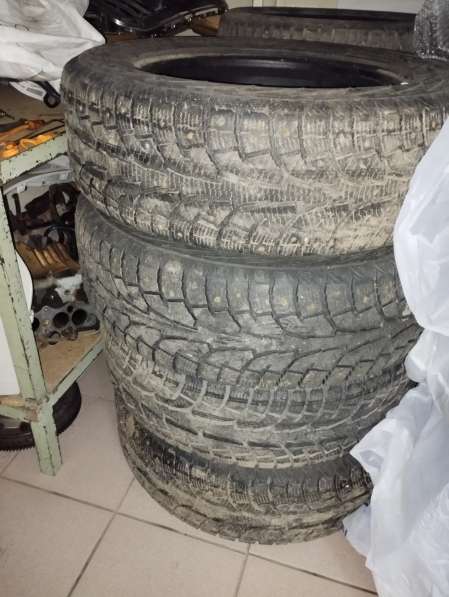 Шины зимние шипованые R18