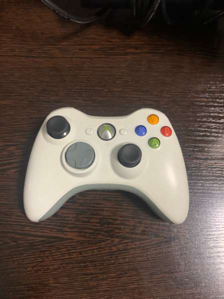 Xbox 360 прошитый freeboot 43 игры в Новосибирске фото 5