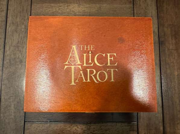 Alice tarot в Москве