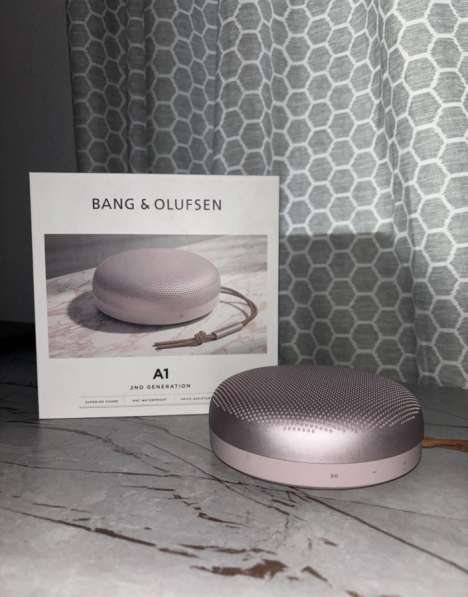 Портативная колонка Bang & Olufsen