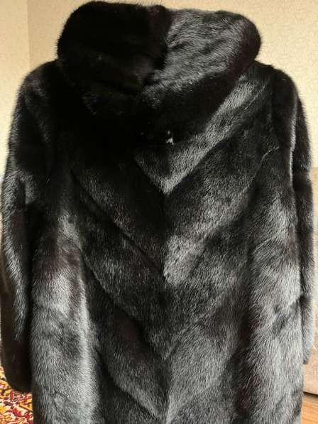 Продам шубу норковую