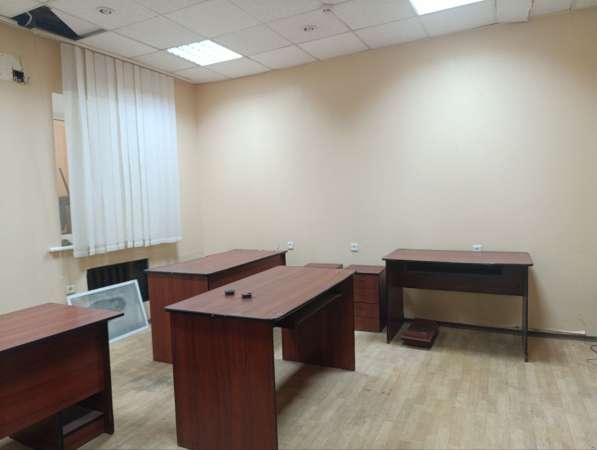 Фасадное офисное помещение 93 м. кв, Донецк в фото 3