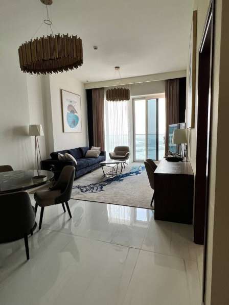 Продается рентабельная и уникальная квартира в городе Дубай в фото 8