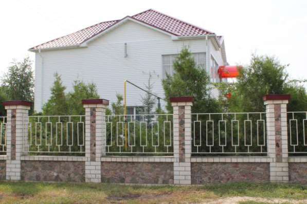 Дом 230 кв. м на 40 сот. в Волгоградской области в Арчединском Лесхозе