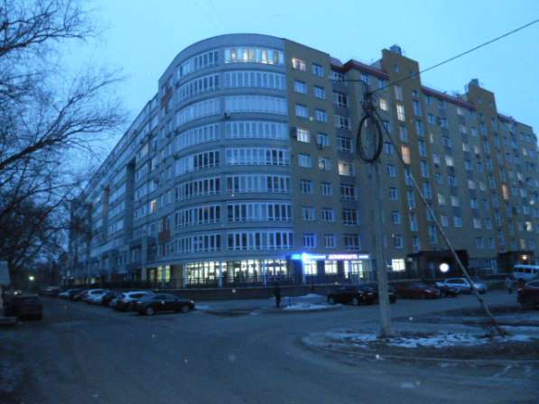 Продается 2-х комнатная квартира, Маршала Жукова, 107 в Омске