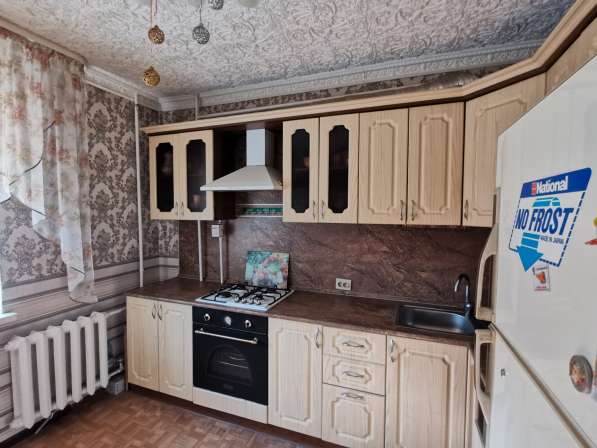 Продается 3-х комнатная квартира, ул Челюскинцев, 102к1 в Омске фото 8