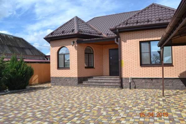 Продается кирпичный дом 2013 года постройки. стан.Тбилисская