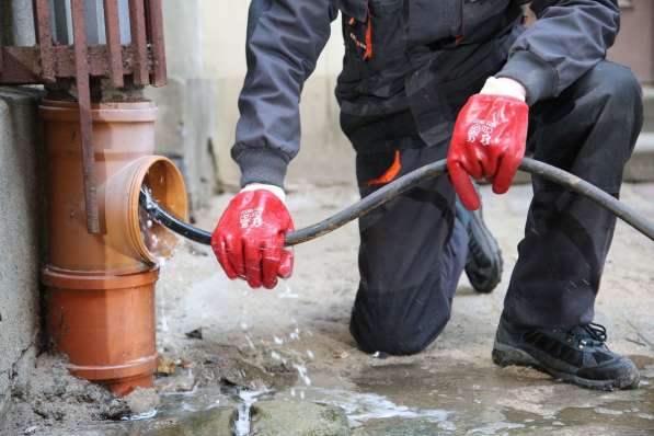 Чистка канализации в Москве фото 4