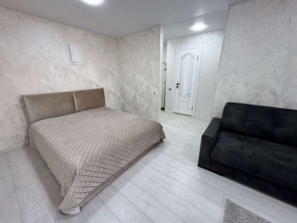 Квартира на сутки в центре города в фото 9