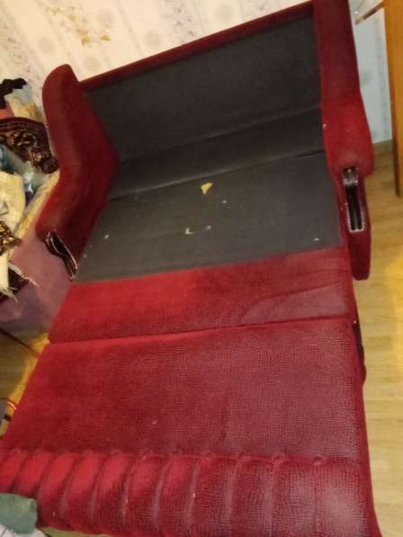 Диван б/у в Пушкине