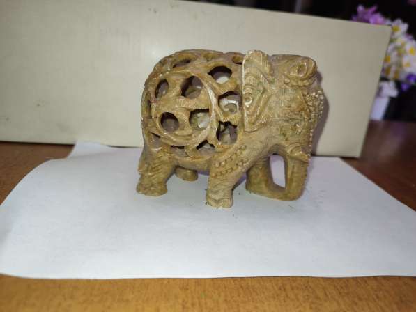 Фигурка слона из камня в Коркино