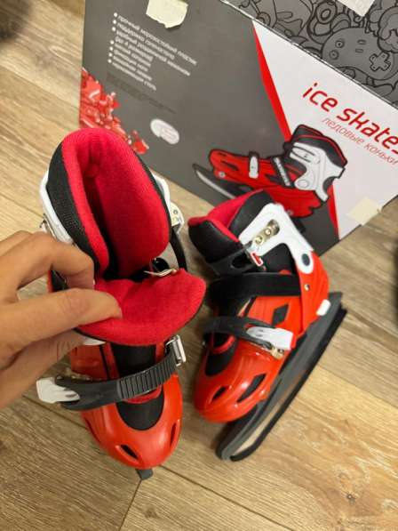 Коньки детские размер 35-38