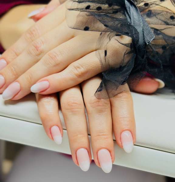 Маникюр в Москве фото 10