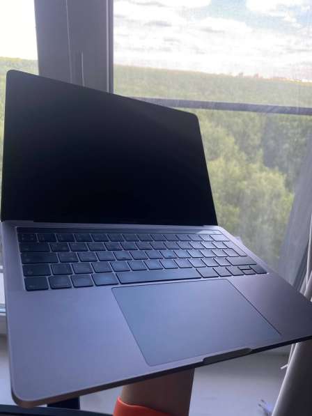 Apple MacBook pro 13 8gb 512SSD в Москве фото 4