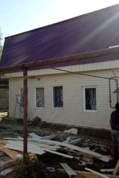 Строительная бригада в Москве