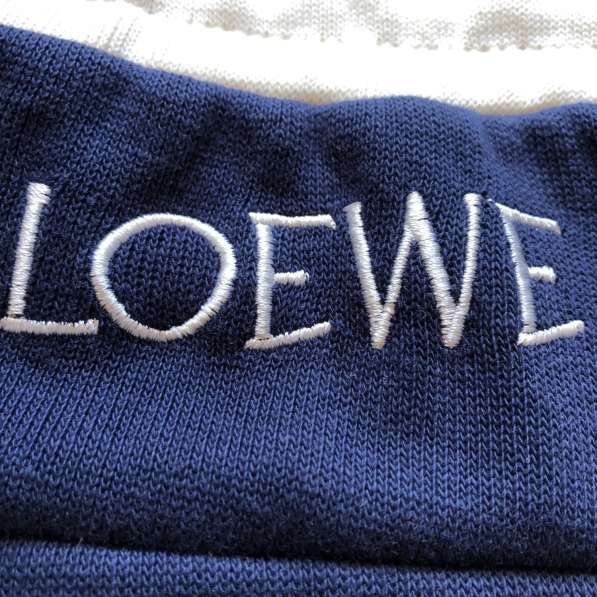Loewe спортивные штаны новые в Москве