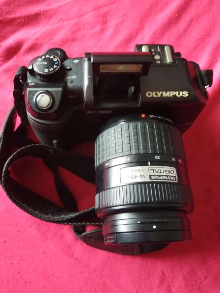 Фотоаппарат Olympus E300