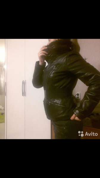 Куртка тёплая и новая юбка карандаш в Москве фото 4