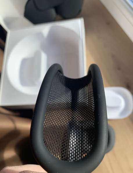 AirPods Макс в Москве фото 9