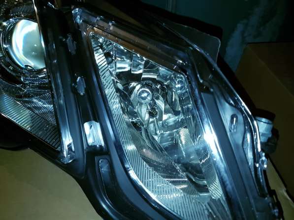 Фара правая на мерседес E212 в Москве фото 3