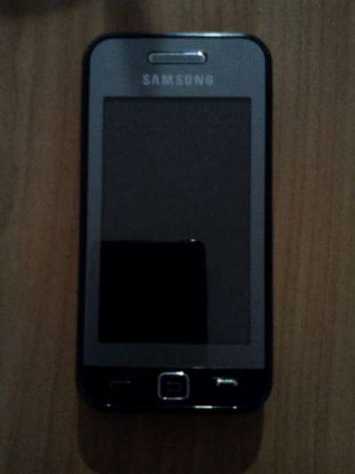 сотовый телефон Samsung GT-S5230