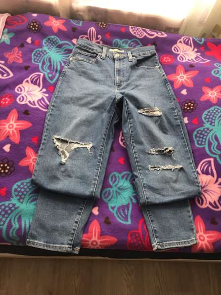 Джинсы Levi Strauss-27