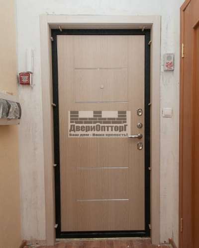 Входные и межкомнатные двери ДвериОптТорг Интекрон в Москве