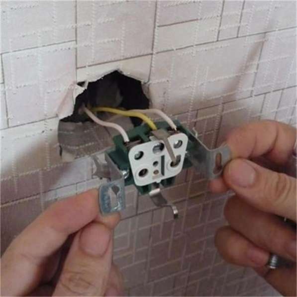 Услуги выездного электрика в Москве в Москве фото 20