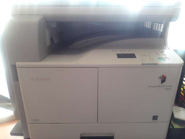 Цветное МФУ с картриджем