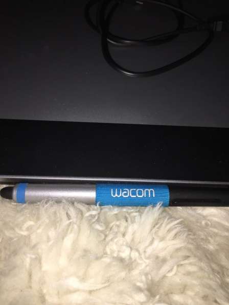 Планшет Wacom Intuos Pen & Touch Medium (CTH-680S-N) в Красногорске фото 5