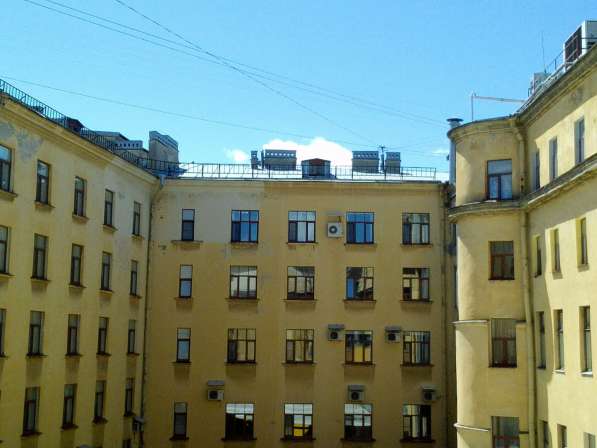 Мытьё окон, витрин, витражей. Альпинисты! Уборка квартир в Санкт-Петербурге фото 3