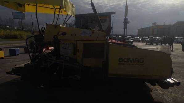 Продам асфальтоукладчик Бомаг, Bomag BF223C, 2012г/в,1900м/ч в Екатеринбурге фото 9