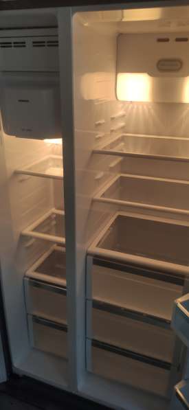 Продам холодильник side-by-side в фото 6