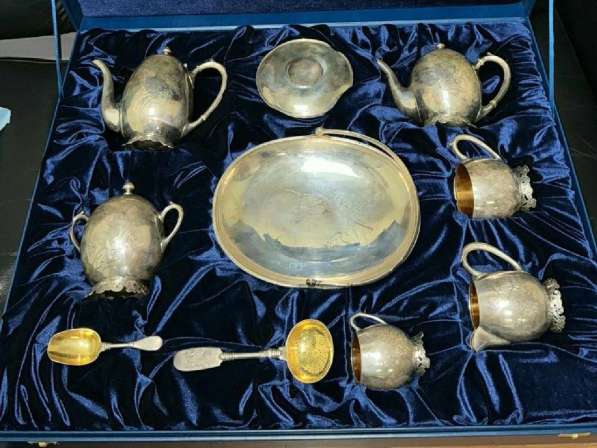 Серебряный сервиз 19 века мастерской Егорова