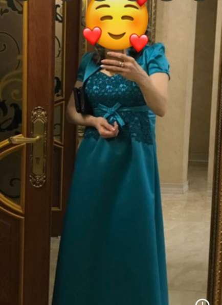 Платье вечернее