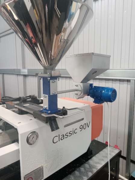 Автоматический дозатор красителя КБМакаров для термопласта в Рязани