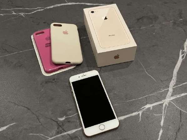 Apple iPhone 8 в фото 4