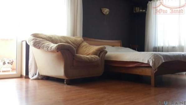 Трехкомнатная квартира на Вильямса в фото 6