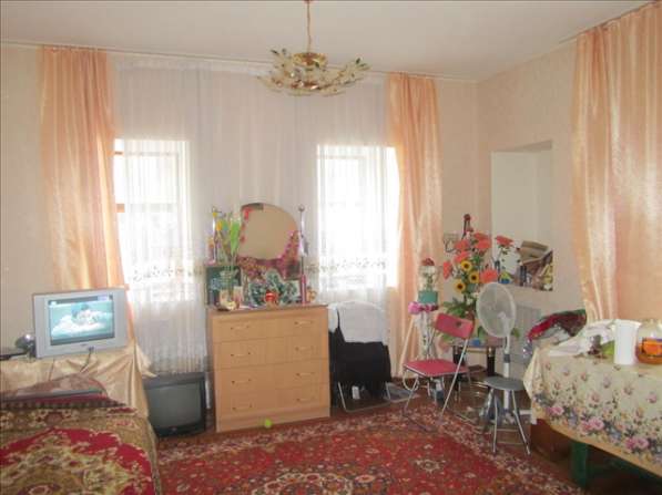 Продам дом в Ростове-на-Дону. Жилая площадь 80 кв.м. 