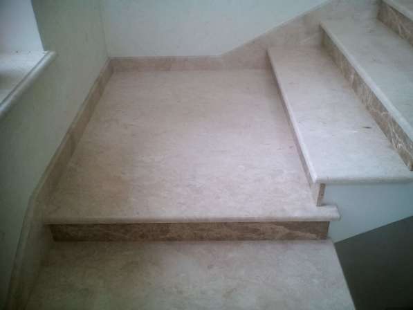 Лестницы из натурального камня мрамора и гранита в Серпухове фото 13