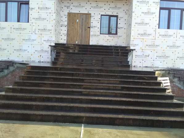 Лестницы из натурального камня мрамора и гранита в Чехове фото 7