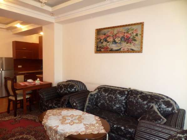 Ереван,3-комнатная квартира в центре города, новостройка в фото 3