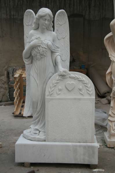 Мраморный ангел для памятника