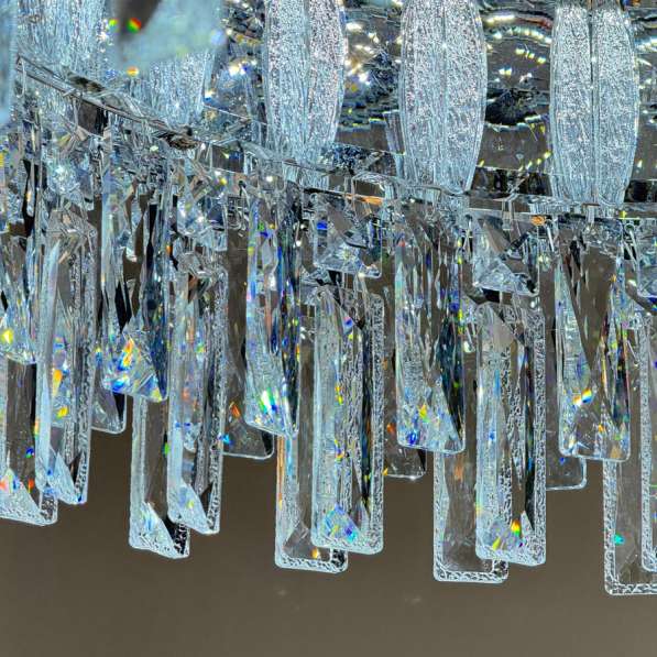 Люстра в Махачкале фото 5