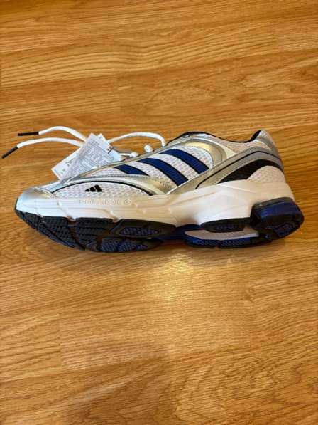 Кроссовки Адидас в Самаре фото 3
