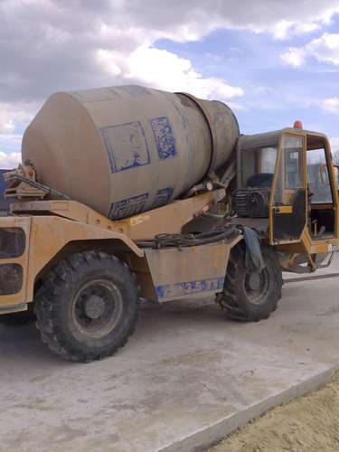 автобетоносмеситель CARMIX 3.5 в Москве