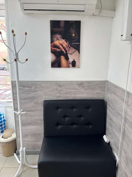 Аренда маникюрного стола 2/2 или полный месяц в Краснодаре фото 8
